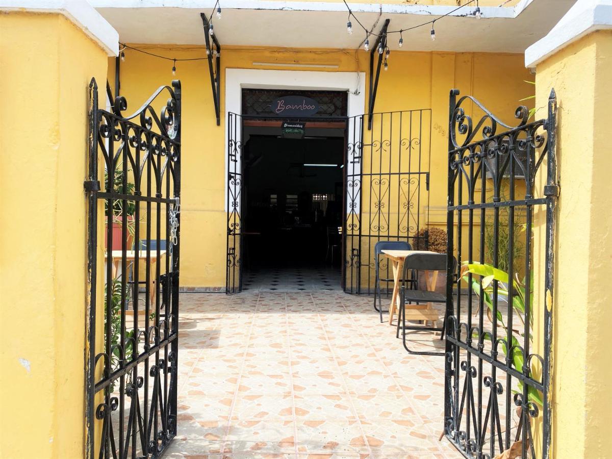 Oyo Posada Espinosa, Merida, Parque De Santa Ana エクステリア 写真